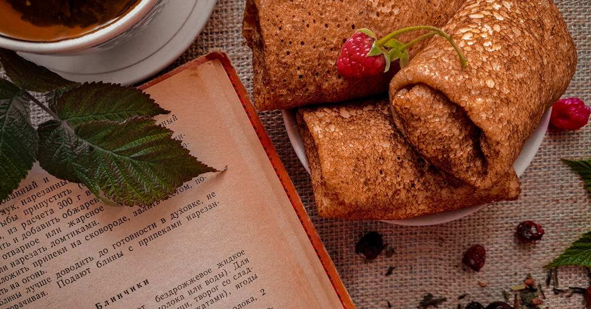 découvrez notre recette facile et rapide de pâte à crêpes parfaite pour des crêpes moelleuses et délicieuses à chaque fois.