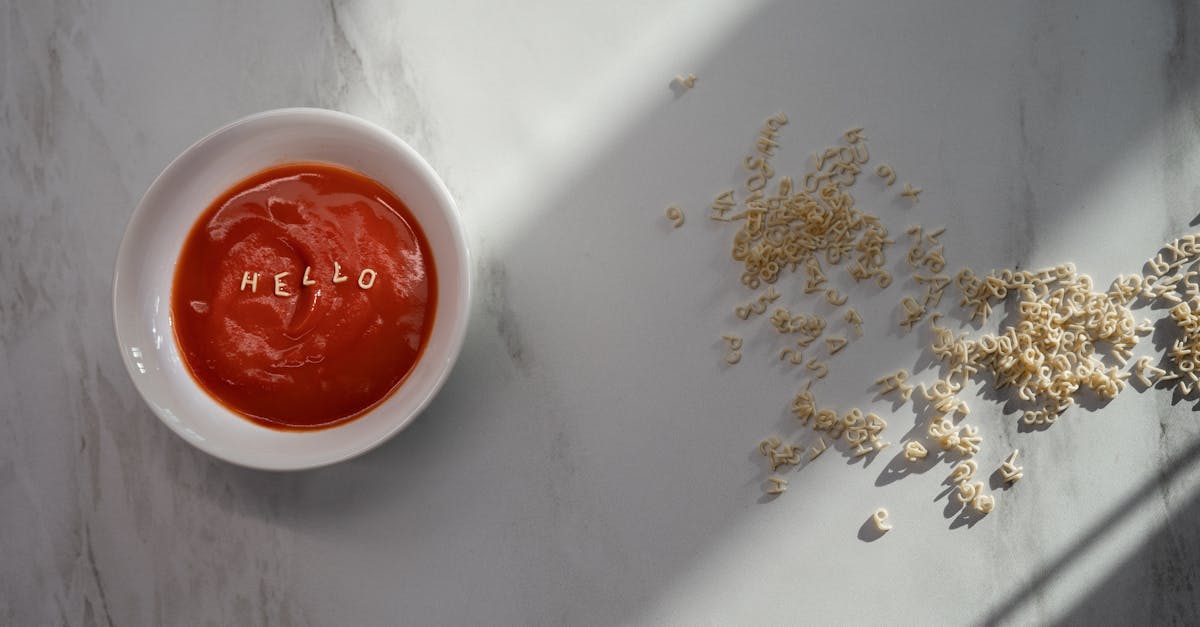 découvrez notre recette rafraîchissante de gaspacho au concombre, parfaite pour les journées d'été. facile à préparer, saine et pleine de saveurs méditerranéennes.