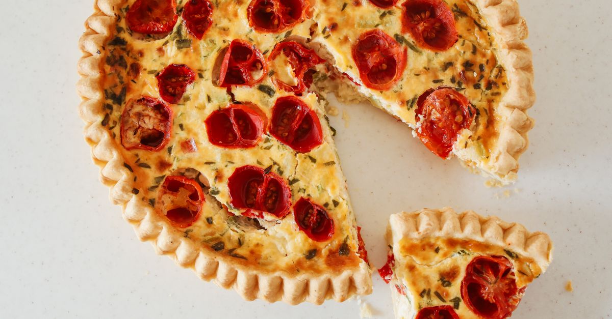 découvrez notre quiche au fromage de chèvre et poireaux, une recette savoureuse et facile à préparer, parfaite pour un repas gourmand et léger.