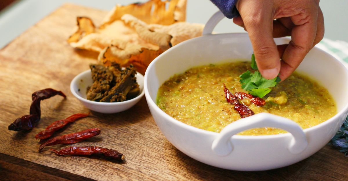 découvrez la recette traditionnelle du dahl, un plat savoureux à base de lentilles épicées, parfait pour un repas réconfortant et végétarien.