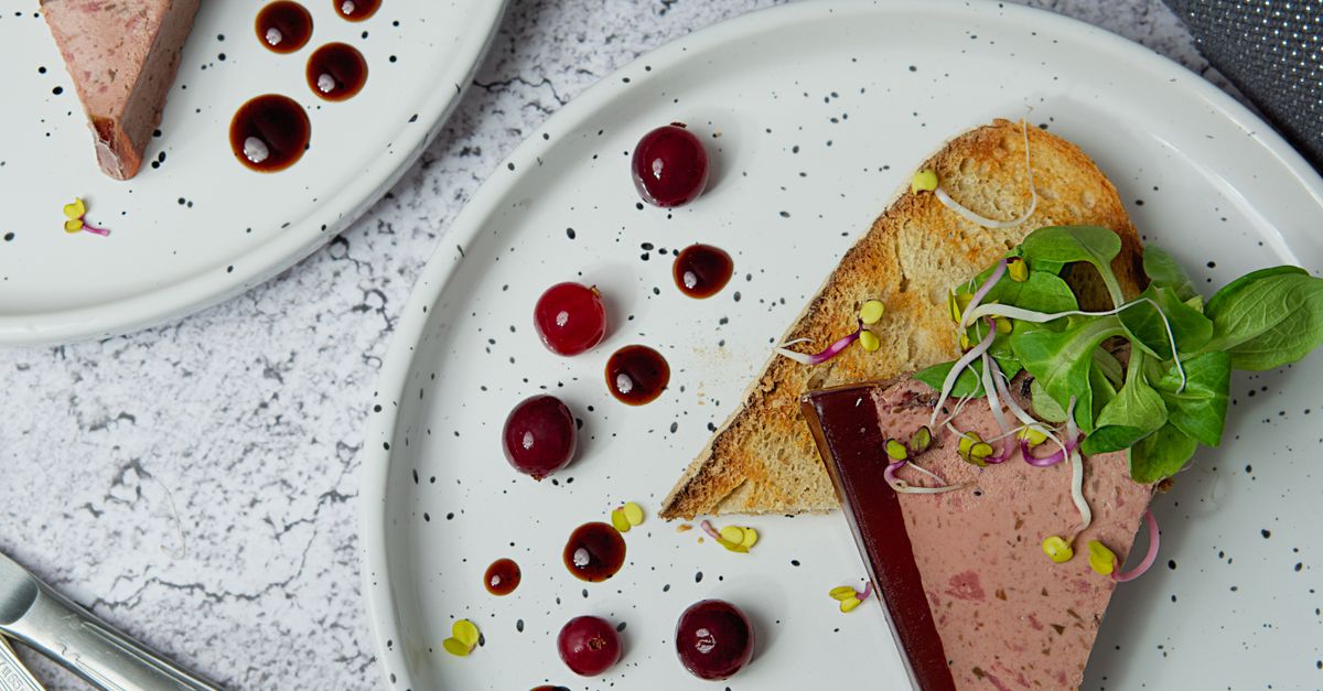 découvrez une recette simple et délicieuse de foie gras à réaliser facilement avec votre thermomix. un plat raffiné pour toutes les occasions.