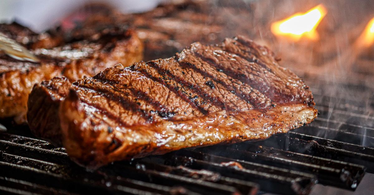 découvrez les meilleures techniques pour attendrir la viande et améliorer la texture de vos plats grâce à nos astuces de attendrissement de la viande.