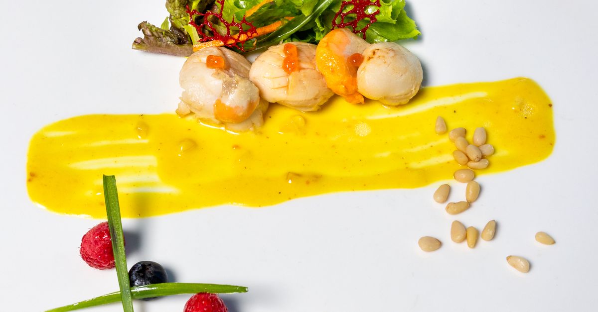 découvrez la recette traditionnelle de la pochouse accompagnée d'une sauce savoureuse, parfaite pour un repas gourmand et convivial.
