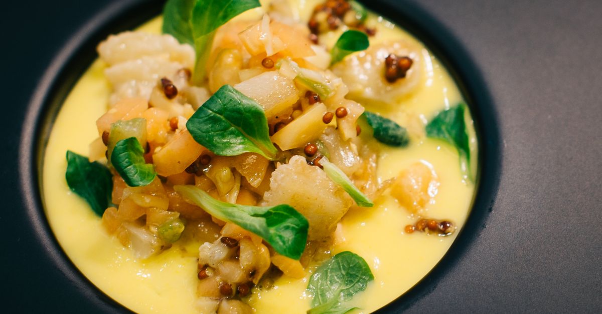 découvrez la pochouse sauce, une spécialité savoureuse qui ravira vos papilles avec sa texture onctueuse et ses arômes délicats. parfaite pour sublimer vos plats !