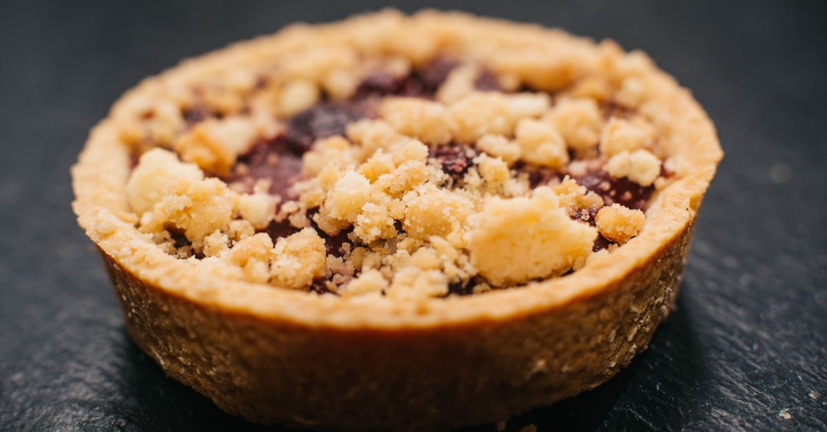 découvrez notre recette de crumble au saumon et poireaux, une délicieuse association gourmande et facile à préparer pour vos repas.