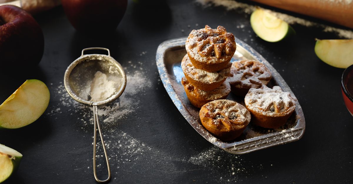 découvrez la recette gourmande des apple fritters, ces beignets moelleux et croustillants aux morceaux de pommes, parfaits pour un dessert ou un goûter gourmand.