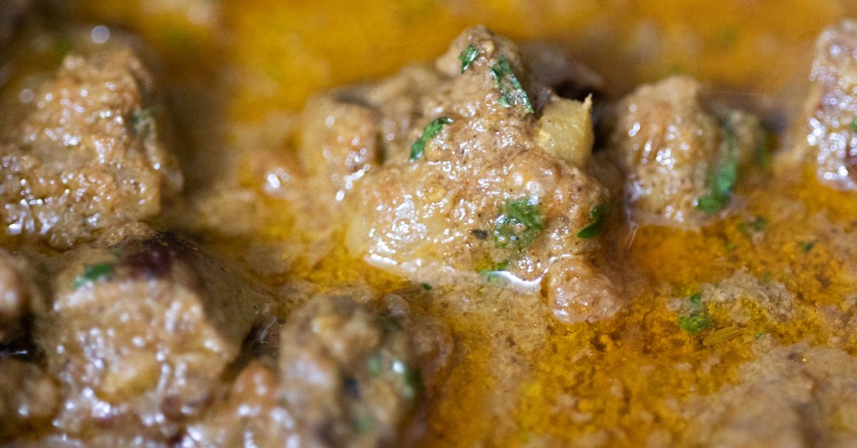 découvrez notre recette traditionnelle de ragoût de boeuf, un plat mijoté savoureux et réconfortant, parfait pour les repas en famille.