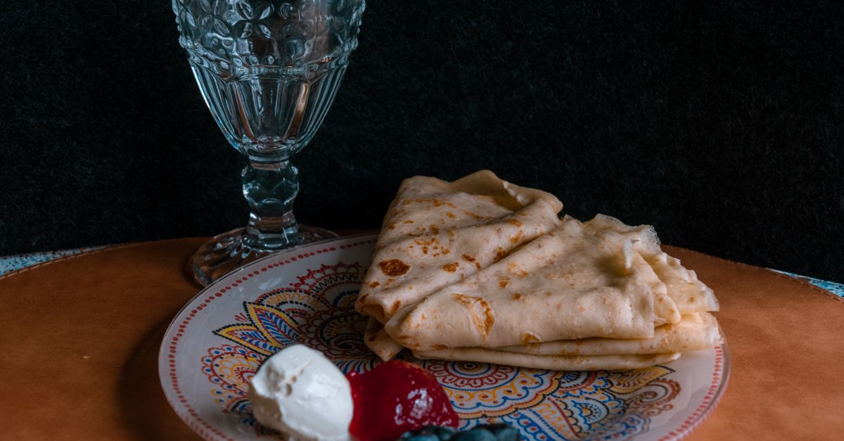 découvrez une recette facile et délicieuse de crêpes au sarrasin, parfaites pour un repas sain et savoureux.