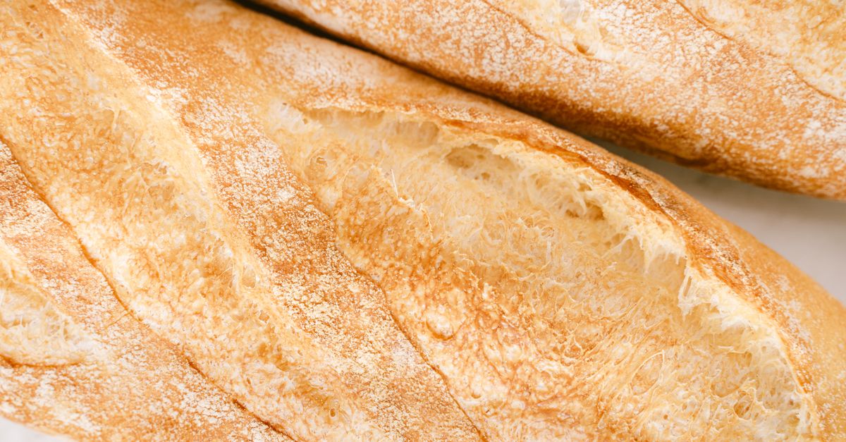 découvrez comment préparer un pain à panini maison croustillant, parfait pour des sandwichs savoureux et faits maison.