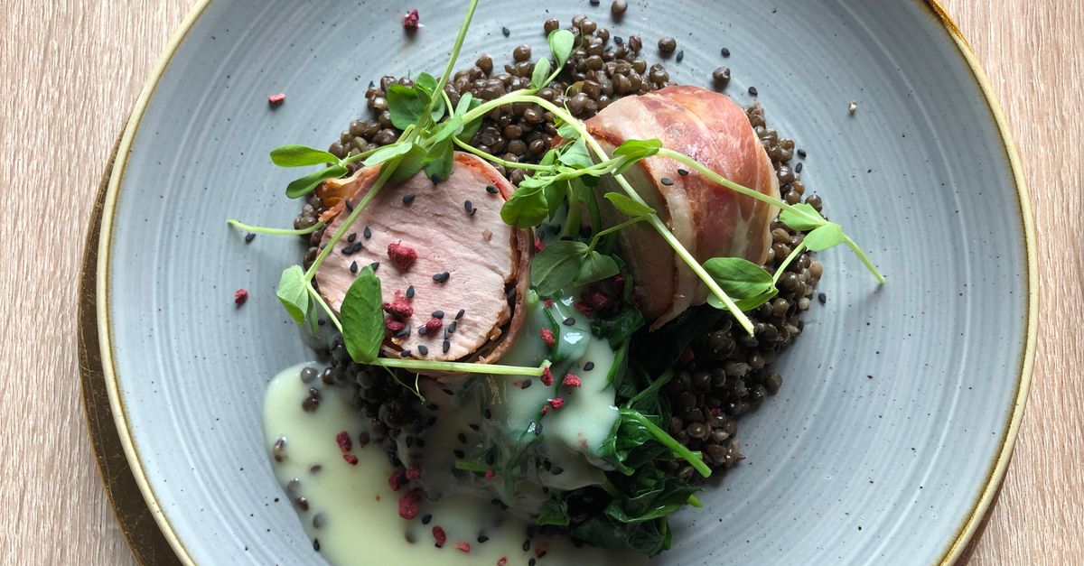 découvrez nos recettes savoureuses et faciles à réaliser avec du filet de porc, une viande tendre et délicate idéale pour vos repas quotidiens ou occasions spéciales.