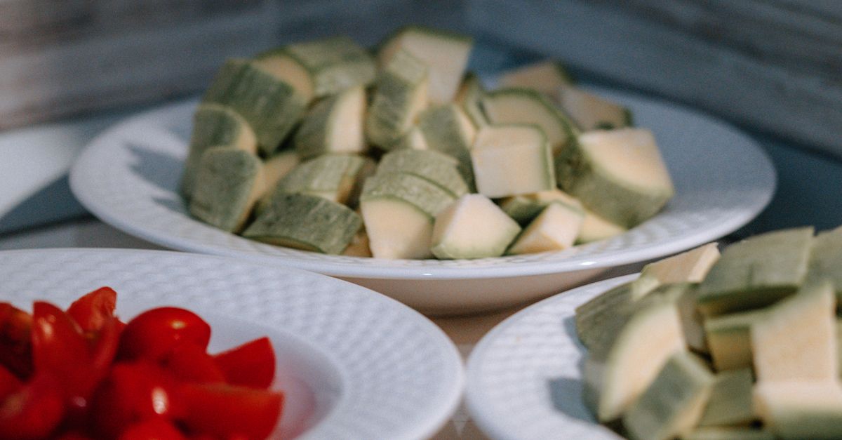 découvrez une recette savoureuse de fleurs de courgettes, facile à préparer et parfaite pour un plat léger et gourmand.