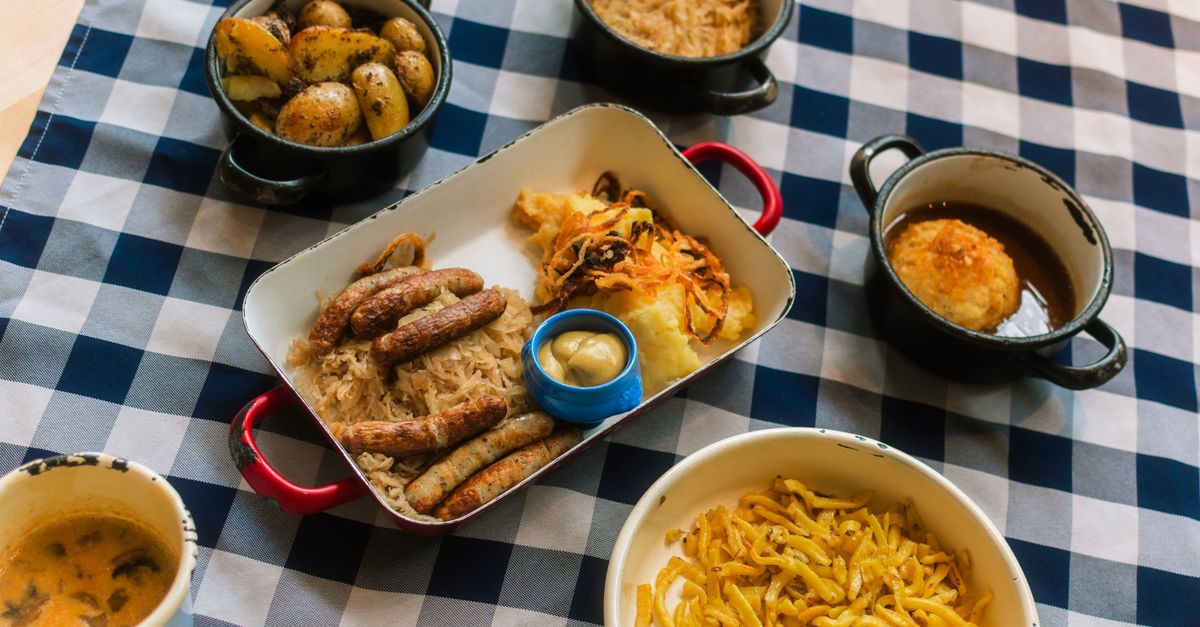 découvrez notre délicieuse saucisse au chou, une recette savoureuse alliant tradition et convivialité pour régaler toute la famille.
